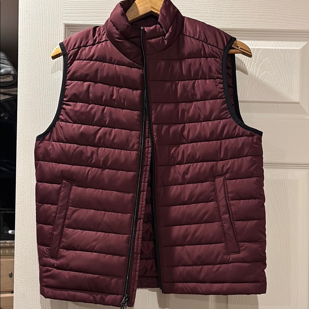 Aeropostale Men’s Vest size s